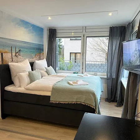 Miracle House Mit Terrasse, Parkplatz & Top-ausstattung In 아파트 *