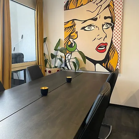 Apartman Miracle House 160qm Terrasse, Parkplatz & Internet 100mbit -self Check In- *