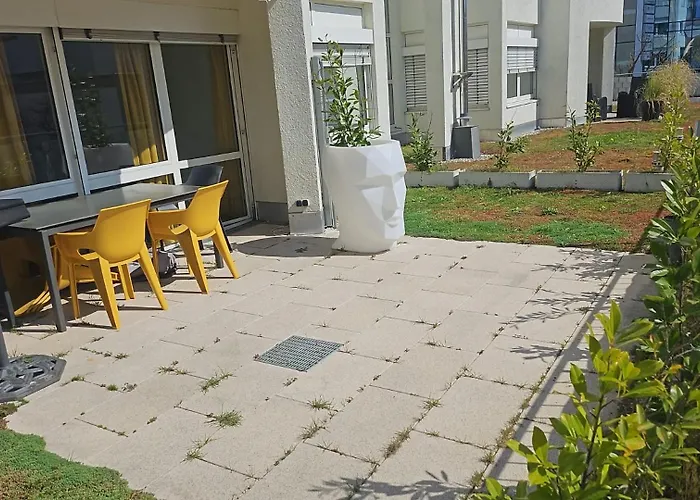 Miracle House 160Qm Terrasse, Parkplatz & Internet 100Mbit -Self Check In- Leonberg