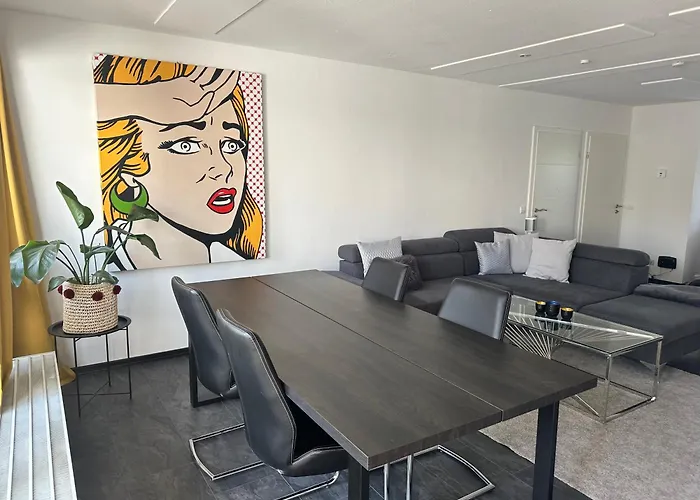 Miracle House 160Qm Terrasse, Parkplatz & Internet 100Mbit -Self Check In- Appartement