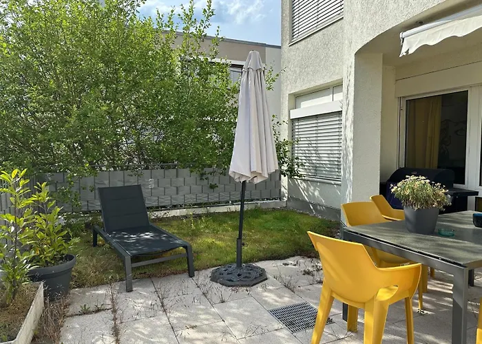 Miracle House 160Qm Terrasse, Parkplatz & Internet 100Mbit -Self Check In-